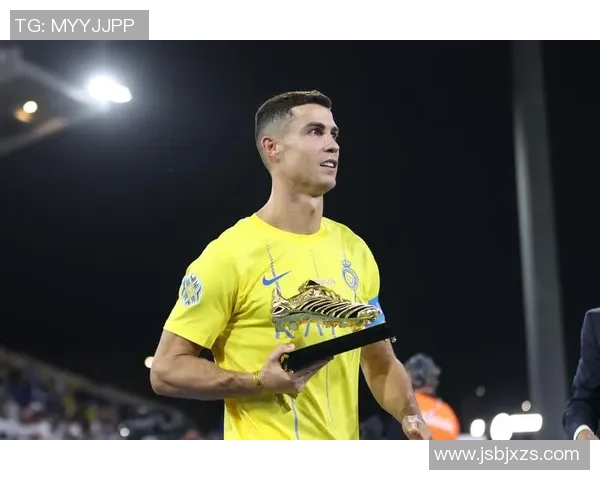 C罗暗示退役或将来临 球迷震惊纷纷表达不舍与祝福